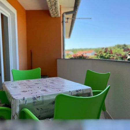 Apartments Adela Polje  Eksteriør bilde